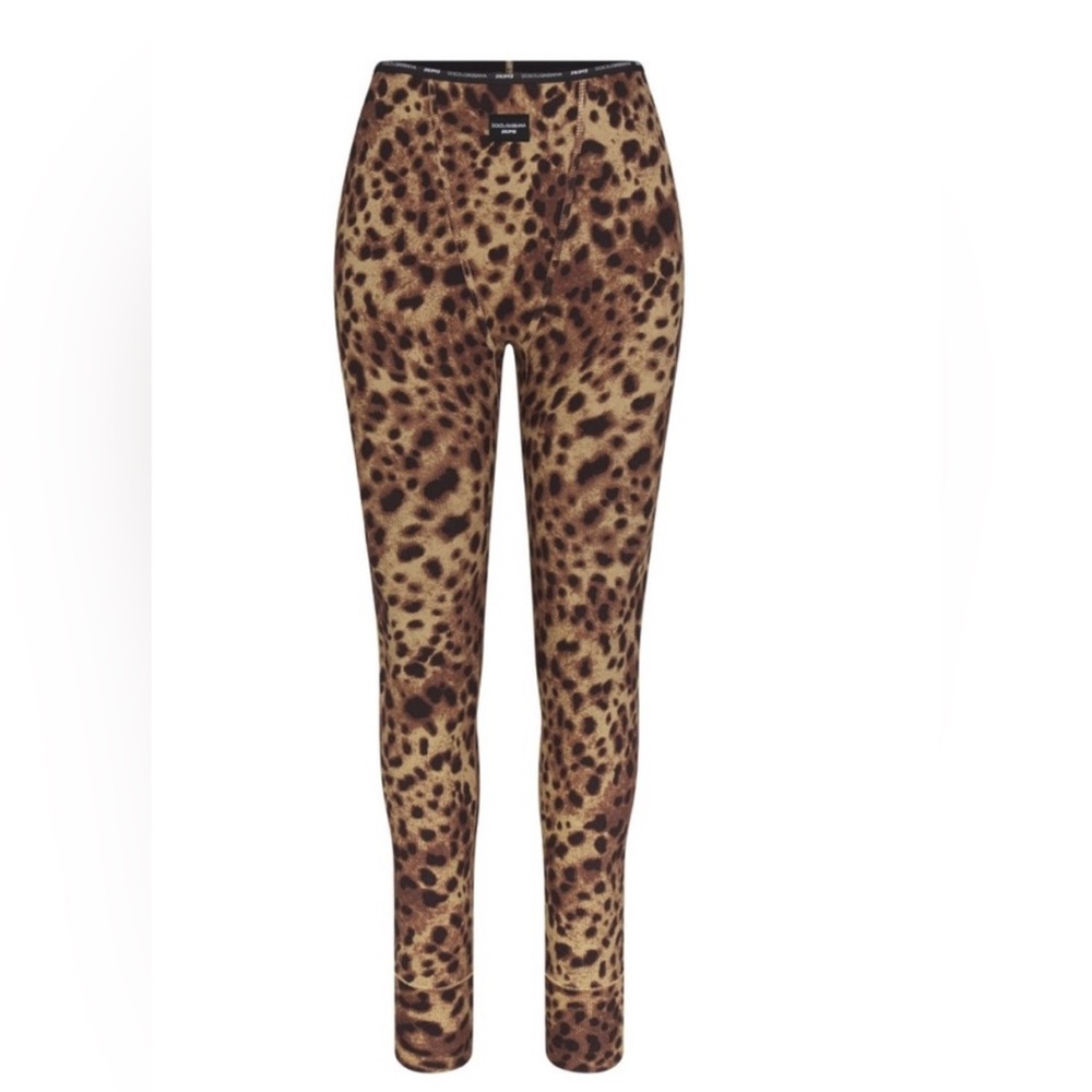 Dolce&Gabbana's sensual Leopard Part of the limited edition Dolce&Gabbana